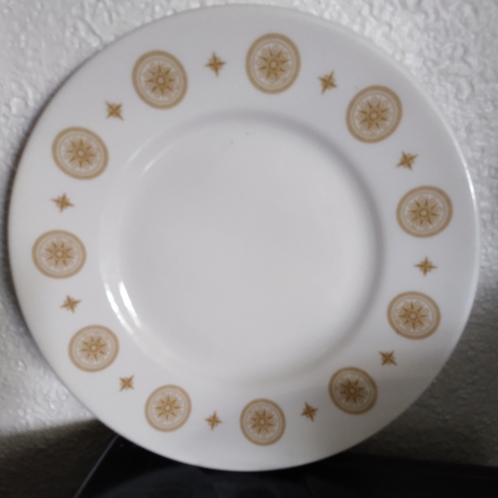 Vintage Shenango GOLD STAR MEDALLION Plate